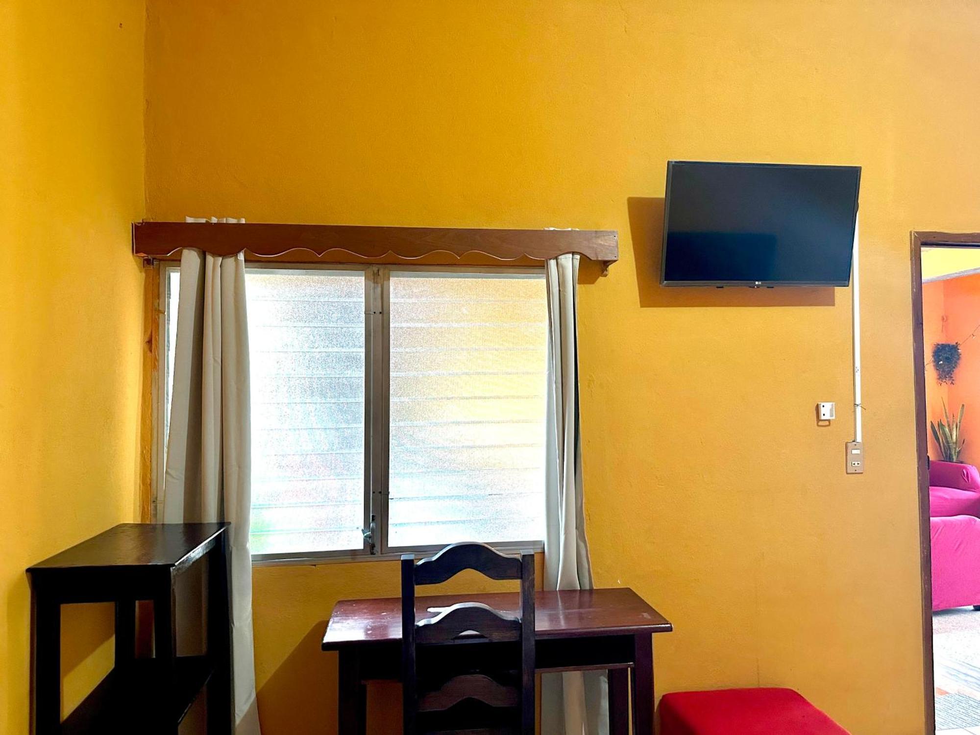 Hotel San Miguel Flores Zimmer foto