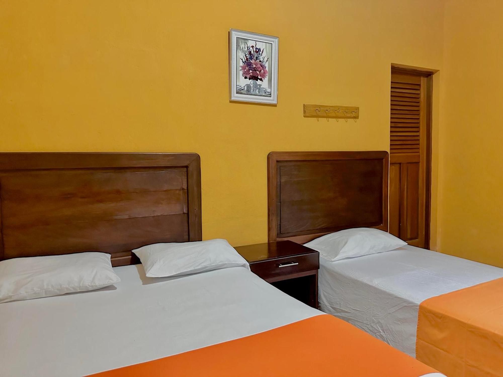 Hotel San Miguel Flores Zimmer foto